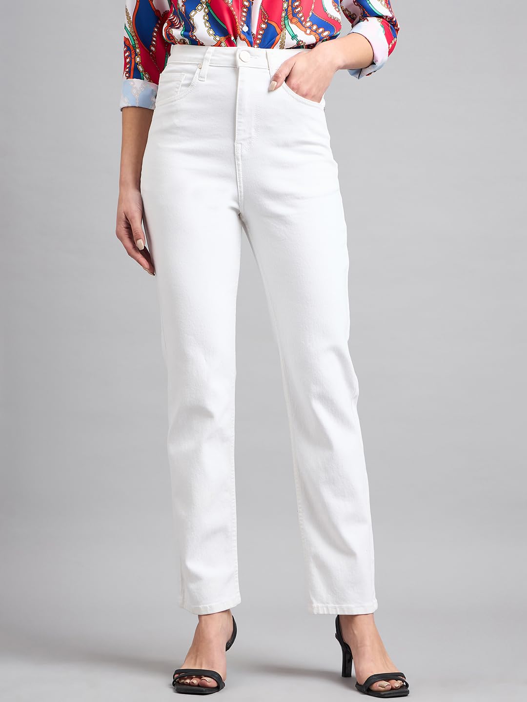 Style Quotient Women White Straight Fit High Rise Stretchable Jeans