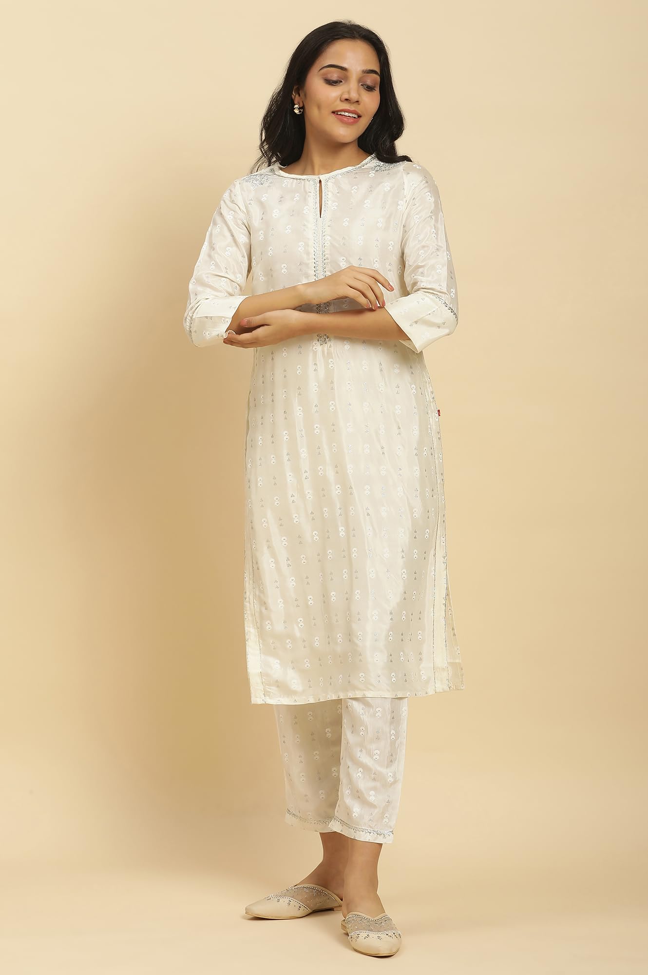 W for Woman Women's Kurta & Straight Pant