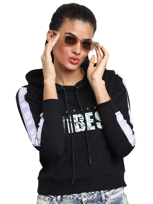 Bewakoof Womens Graphic Printed Regular Fit Full Sleeve Terry Hoodies_629659_Black_L