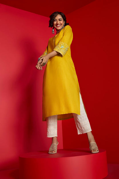 Soch Womens Mustard Silk Blend Embroidered Kurta Set With Thread Work