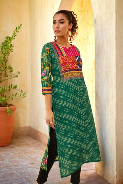 Soch Womens Green Muslin Blend Floral Printed Kurta With Sequinned