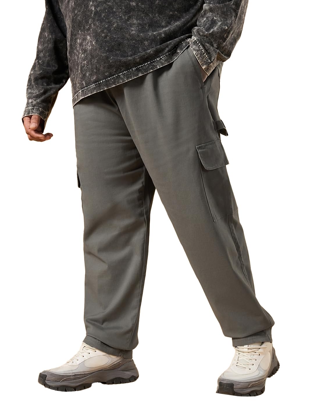 Bewakoof Mens Solid Regular Fit Cotton Blend Plus Size Cargo Carpenter Casual Pants_617421_Grey_38