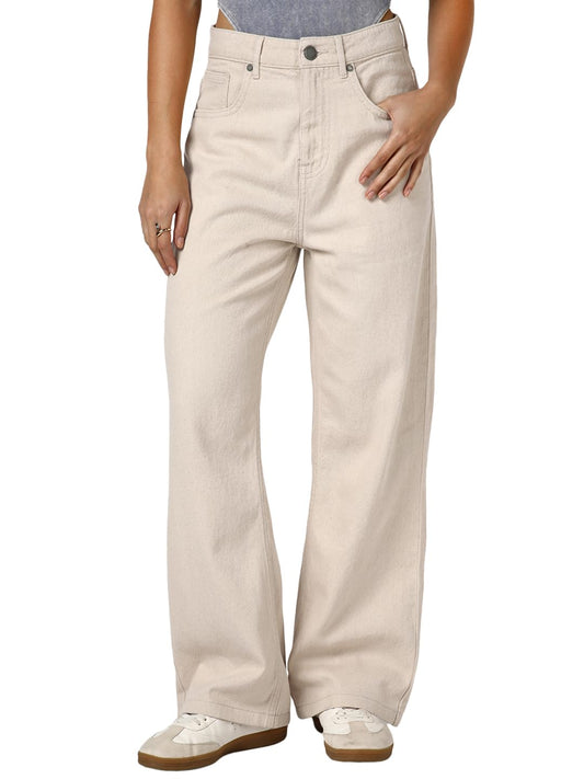 Bewakoof Womens Solid Straight Fit Pure Cotton Jeans_1004049_Off White_30