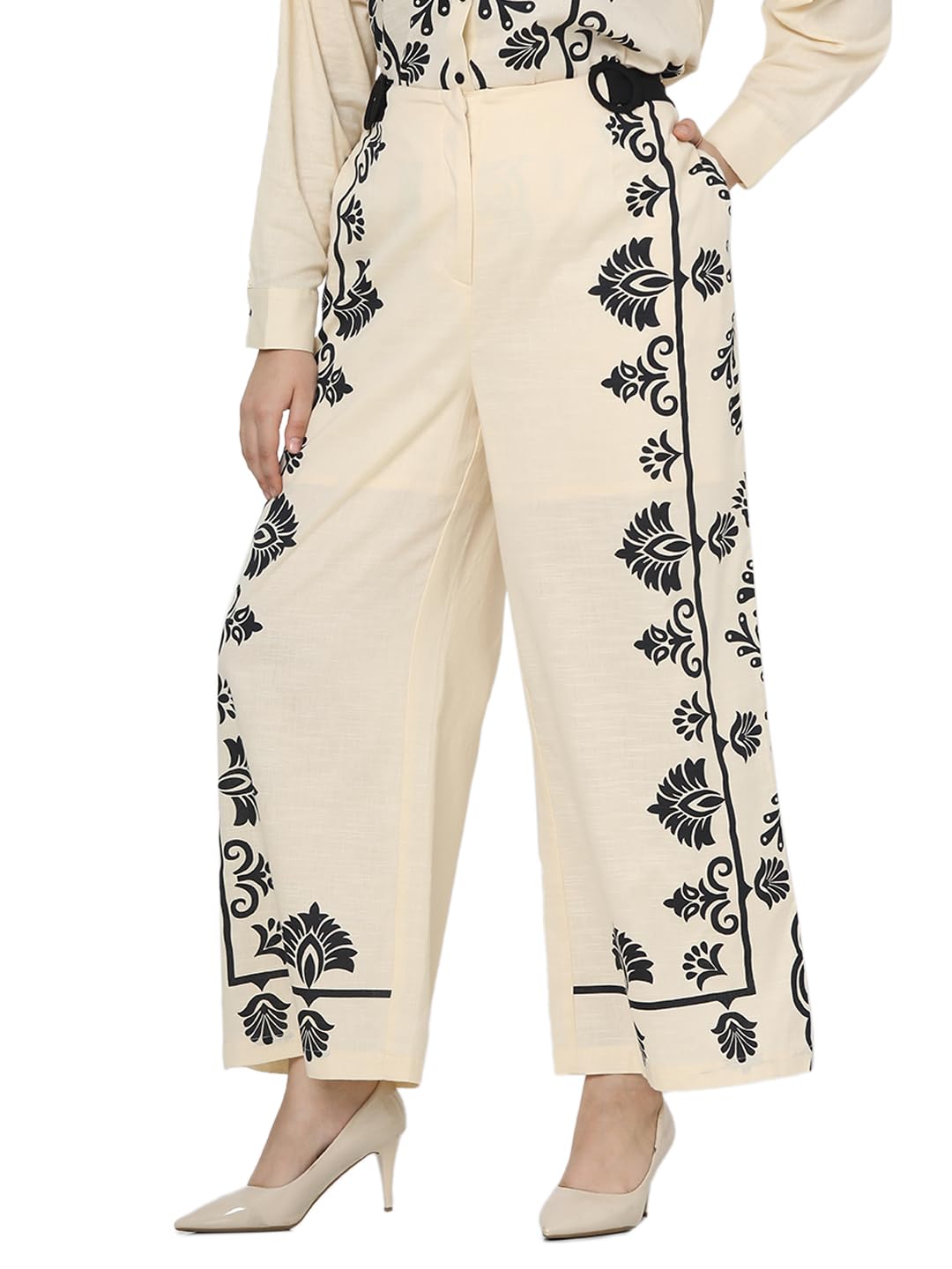Vero Moda Curve Women Ethnic Motifs Beige Cotton Straight Fit High Rise Pants
