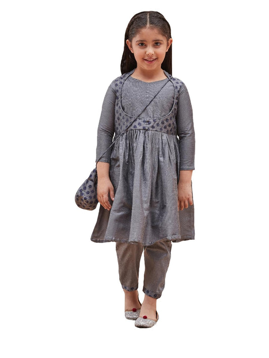 VASTRAMAY Girls Grey Kurta And Pant Set_VASGKP006GY_34L