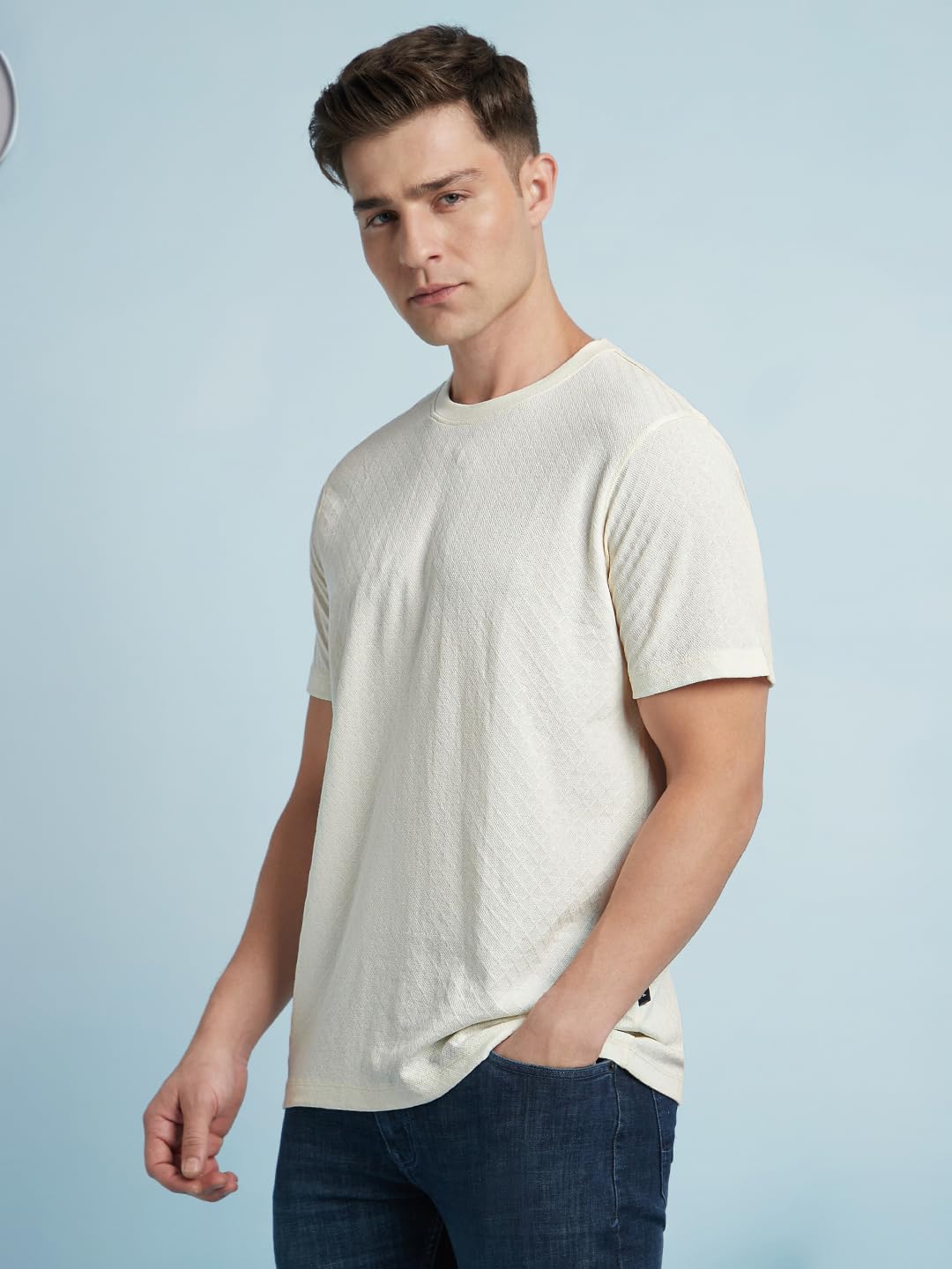 Dennis Lingo Men Cotton-Blend Regular Fit Solid Textured T-Shirt Off White