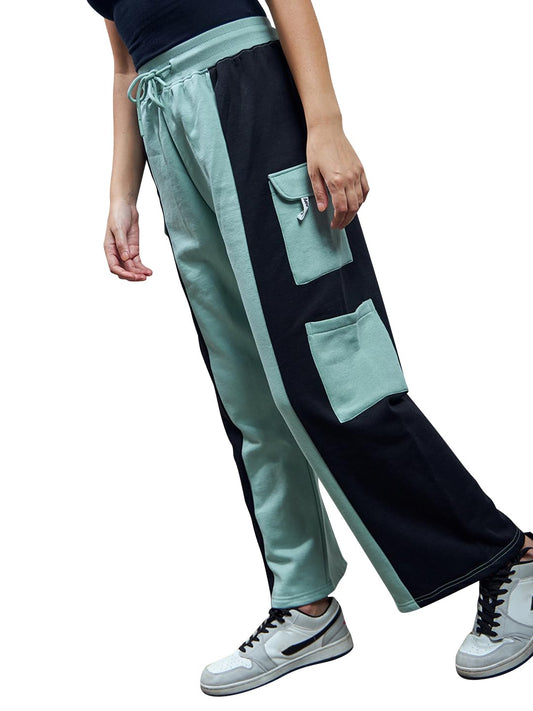 Bewakoof Heavy Duty 1.0 Womens Color Blocked Oversized Track Pant_602396_Green_2XL