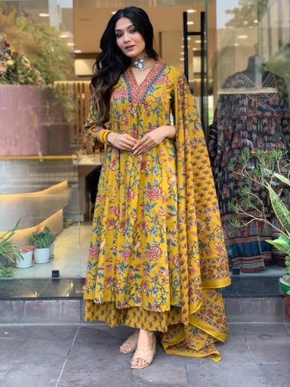 Lookmark WomenS Cotton Blend Floral Printed Kurta Plazzo Set With Dupatta Suitable For Every Indian Occasion (Az-Lm-Og-Ks2171 Y