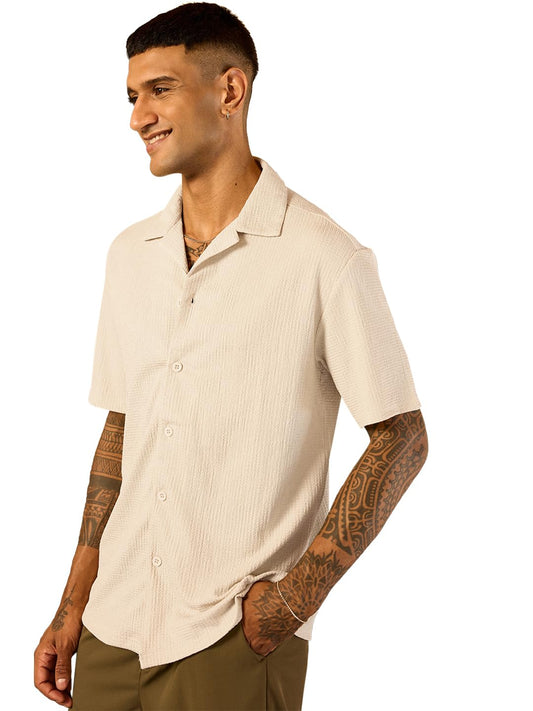 Bewakoof Mens Textured Oversized Fit Half Sleeve Resort Collar Poly Spandex Shirt_691879_Off White_XL