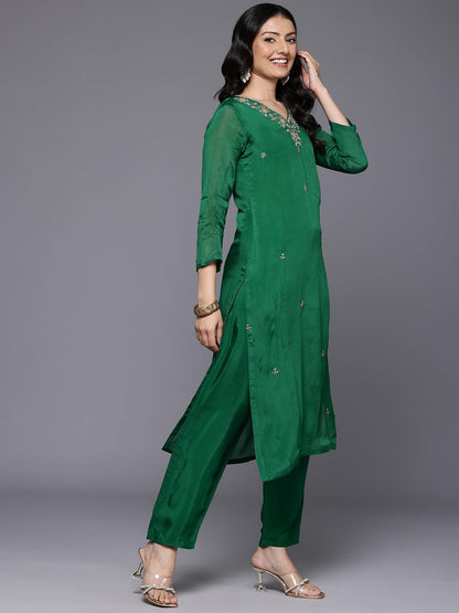 Varanga Women Green V-Neck Dabka and Cutdana Work Straight Kurta Paired with Bottom and Embroidered Dupatta