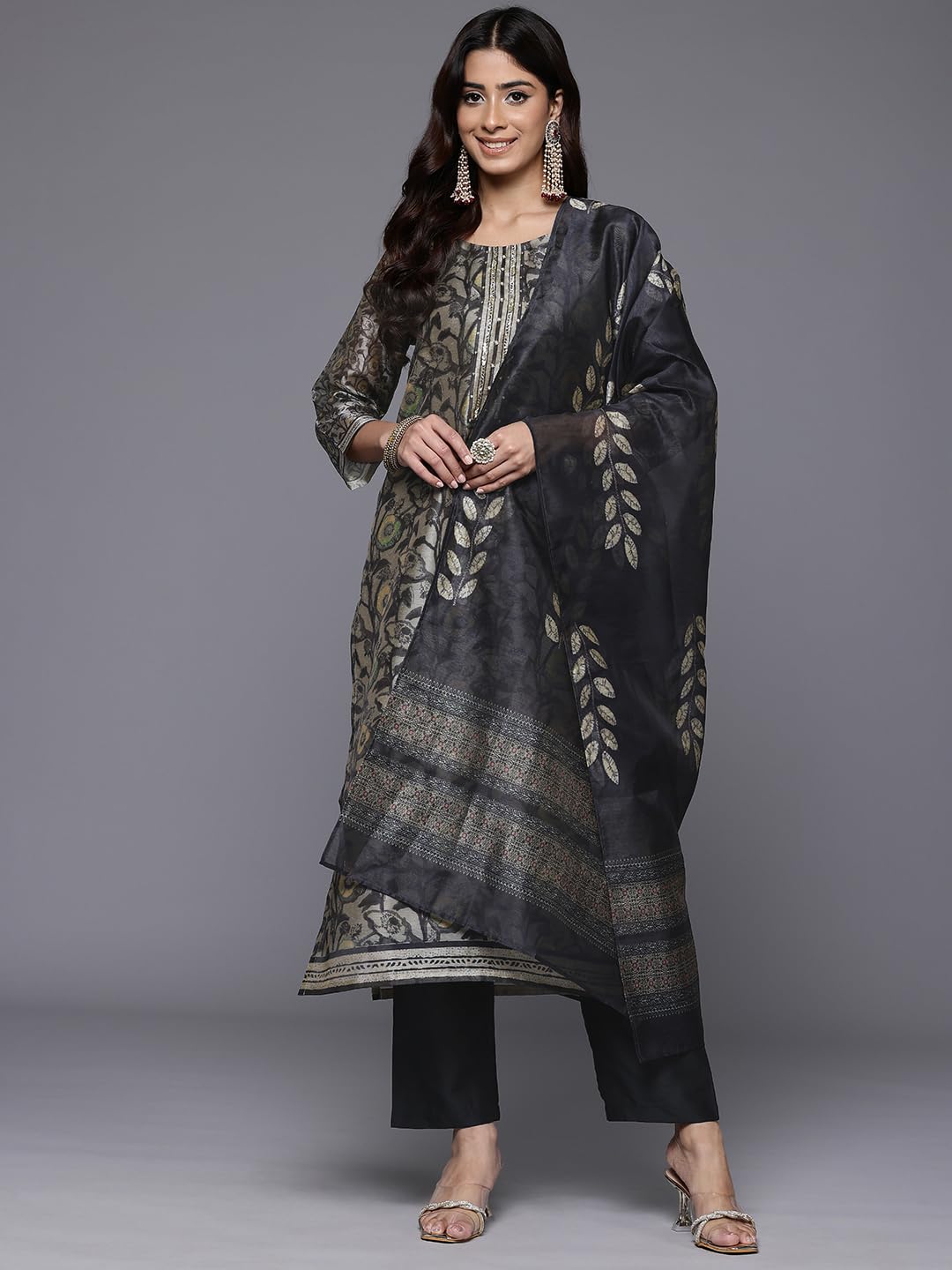 Varanga Women Grey Floral Printed Round Neck Straight Kurta Paired With Bottom And Printed Dupatta  Elegant & Comfortable Ethnic