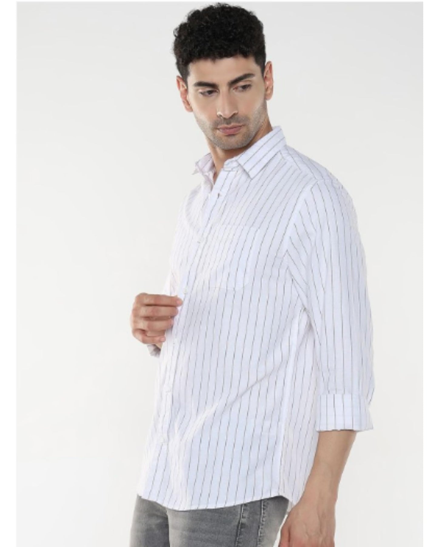 Mildin MenS White Pure Cotton Full Sleeve Spread Collar Regular Fit Striped Printed Formal Shirt With Patch Pocket (White Oxfor