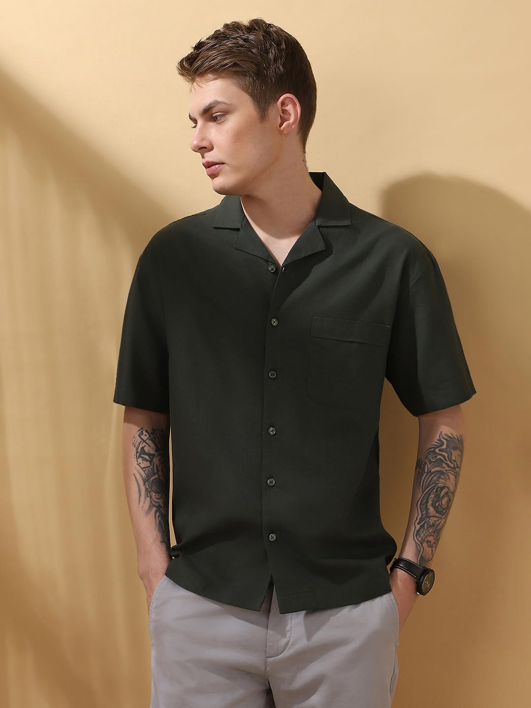 Dennis Lingo Men Relaxed Fit Olive Half Sleeves Cotton Casual Shirt