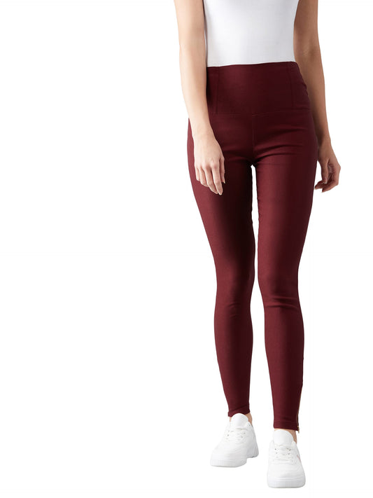 Dolce Crudo Maroon Knitted Solid Regular Length high Waist Treggings, Has Two Patch Pockets and Zipper Detailing(DOAW18BT02-48-1