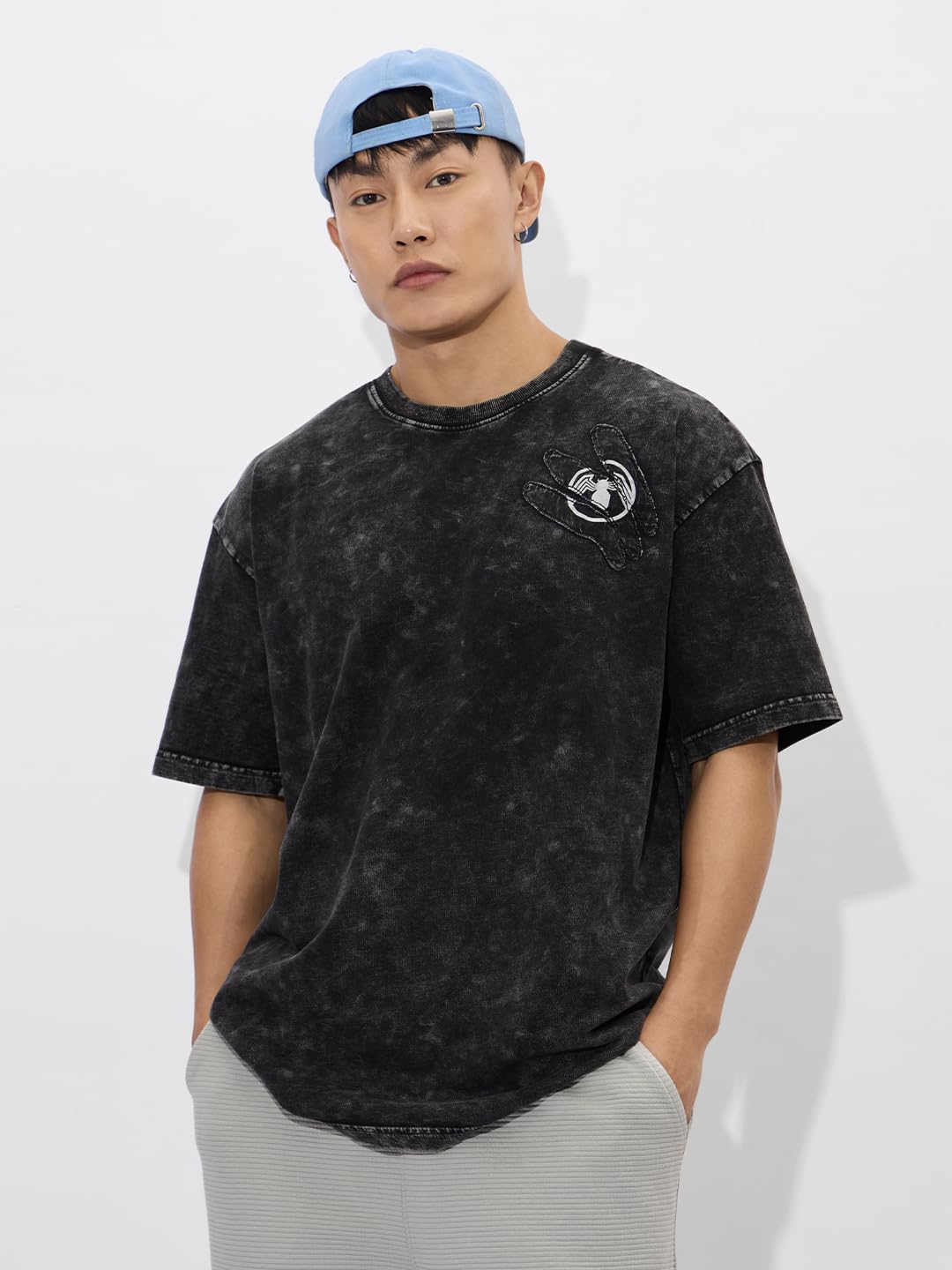 The Souled Store Official Venom : Tattered Mens and Boys Oversize Fit Half Sleeves Cotton T-Shirt Black