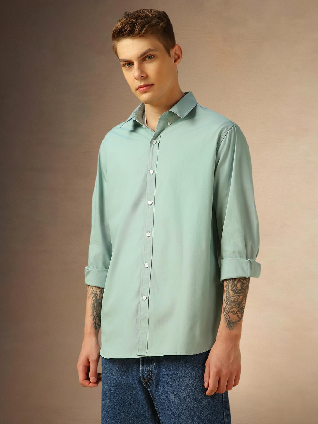 Dennis Lingo MenS Sage Green Full Sleeve Spread Collar Solid Regular Fit Casual Shirt