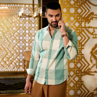 Campus Sutra Mens White & Sage Green Buffalo Check Button Up Regular Fit Shirt for Casual Wear | Cotton Shirt Crafted with Regu