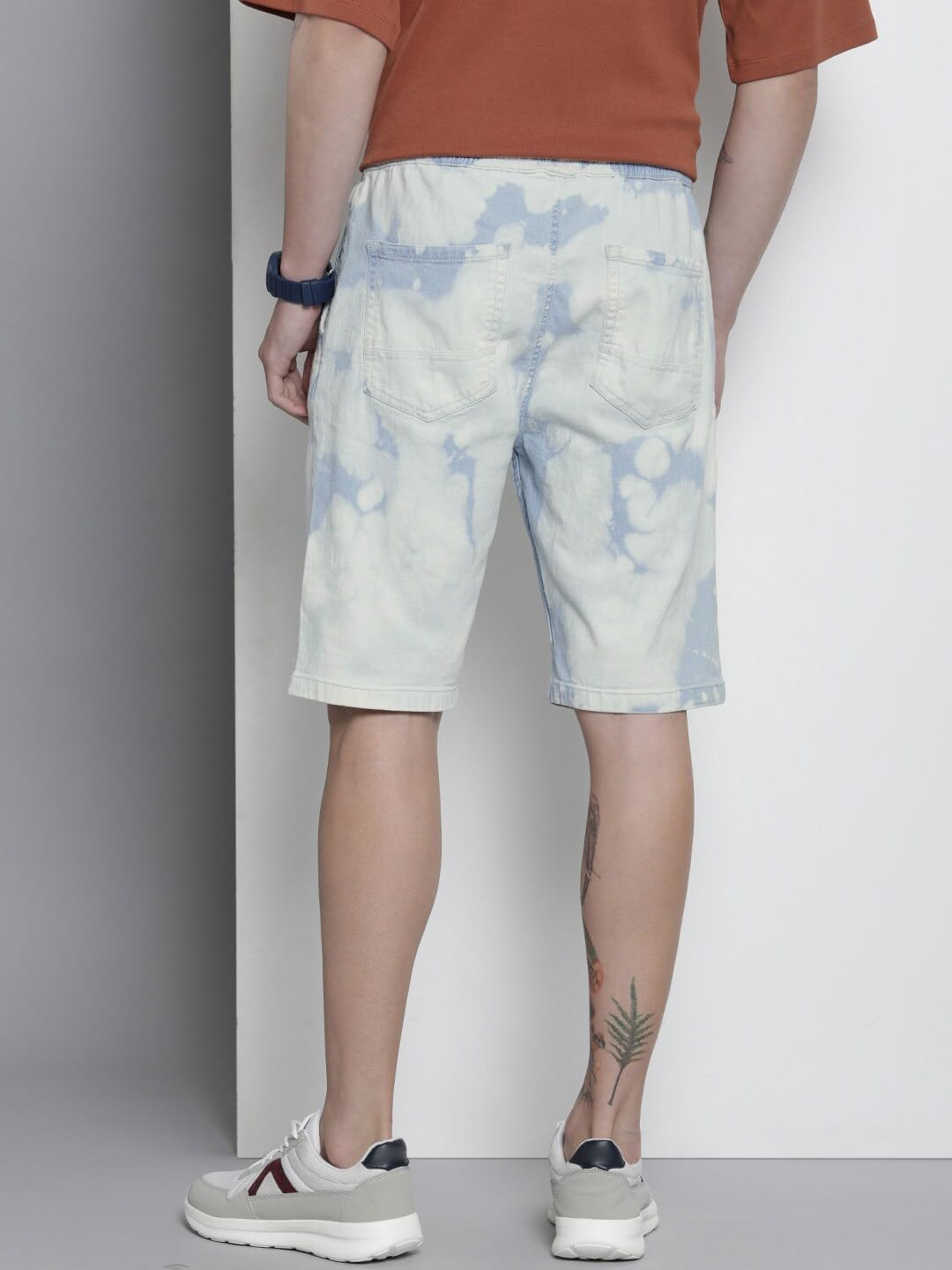 The Indian Garage Co Men Regular Fit Solid Mid-Rise Denim Shorts