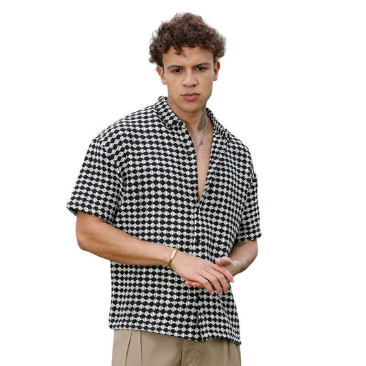 Campus Sutra Mens Midnight Black & Powder White Lozenge-Striped Oversized Shirt| Casual Wear | Cuban Collar| Short Sleeve| Butt