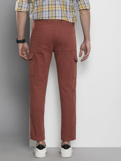 The Indian Garage Co Men Slim Fit Solid Mid-Rise Stretchable Cargos Rustic Brown