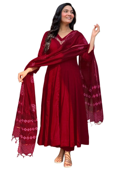 GoSriKi Womens Viscose Gown Kurti Embroidery Kurta with Pant and Dupatta (Eiravati Red-GS_M_Red_Medium)