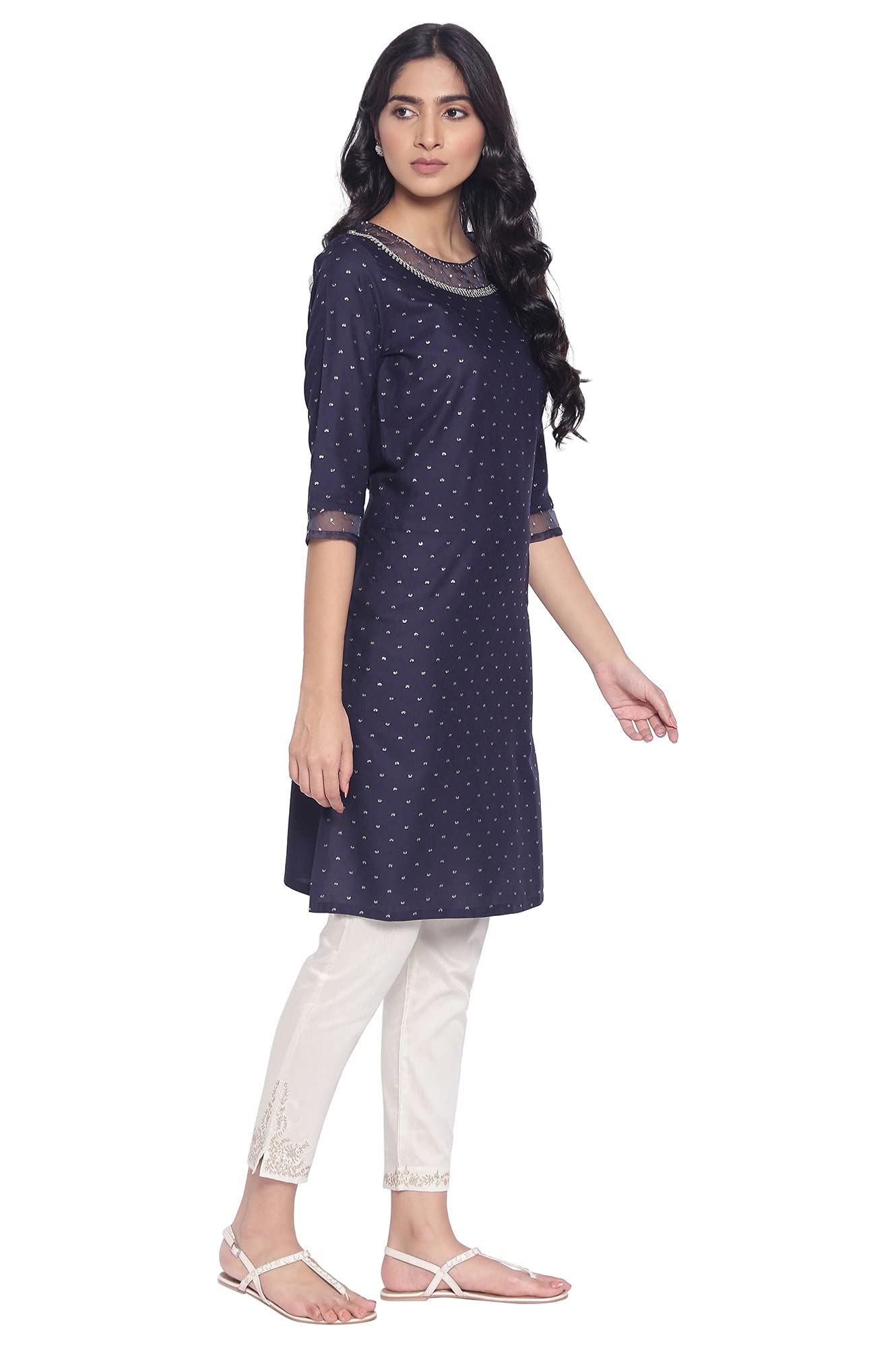 W for Woman Printed Viscose Kurta with Organza Detail for Women