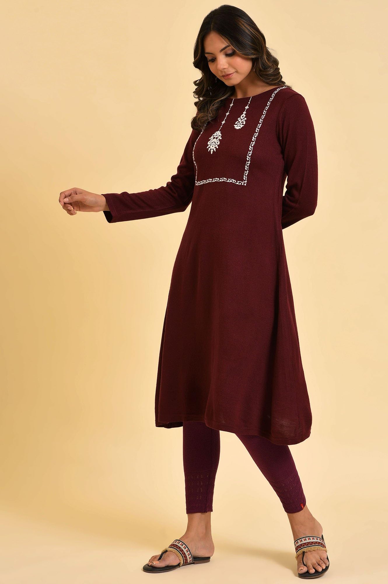 W for Woman Acrylic Women's Winter Regular Kurta