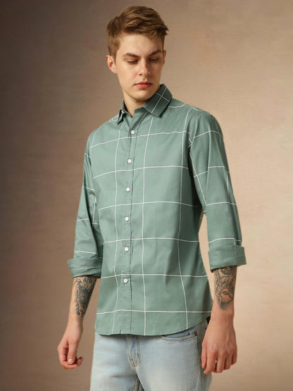 Dennis Lingo MenS Sage Green Full Sleeve Spread Collar Checkered Regular Fit Casual Shirt