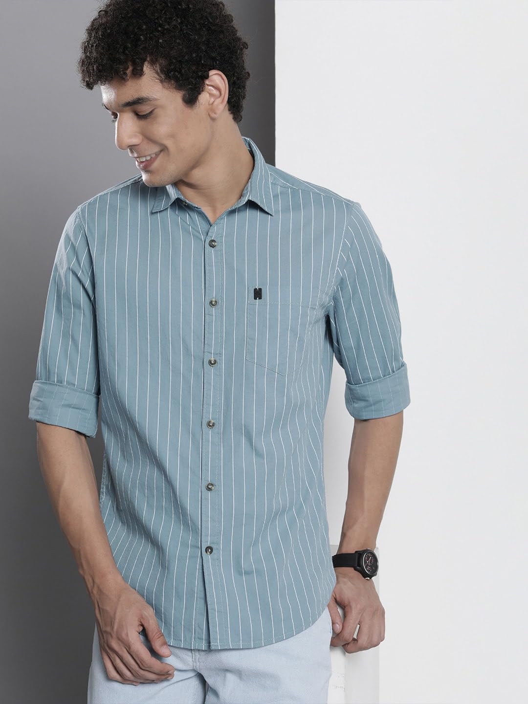 The Indian Garage Co Blue Regular Fit Cutaway Collar Striped Long Sleeves Shirt