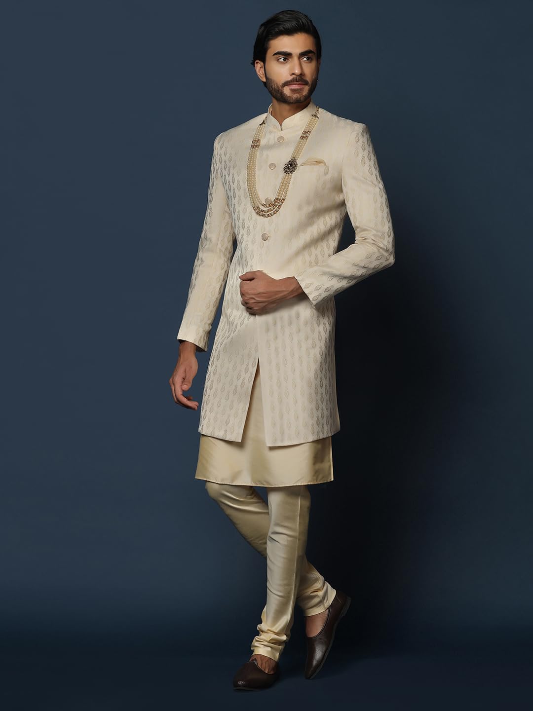 Kisah MenS Peach And Beige Indo-Western Kurta Sherwani Churidar Set Cotton Full Sleaves, Knee Length, Straight, Regular Fit, Ma