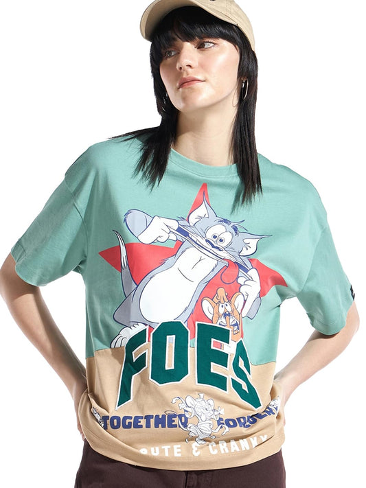 Bewakoof Official Tom & Jerry Merchandise Womens Graphic Print Oversized Fit Half Sleeve Round Neck Cotton T-Shirt_636799_Green