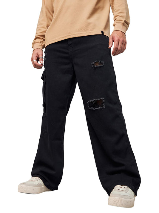 Bewakoof Mens Solid Straight Fit Cotton Cargo Jeans_624671_Black_32