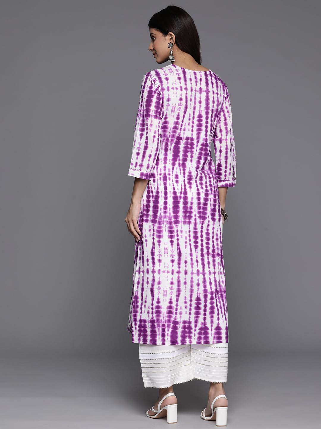 Varanga Women Purple and White Gota Embellished Straight Kurta