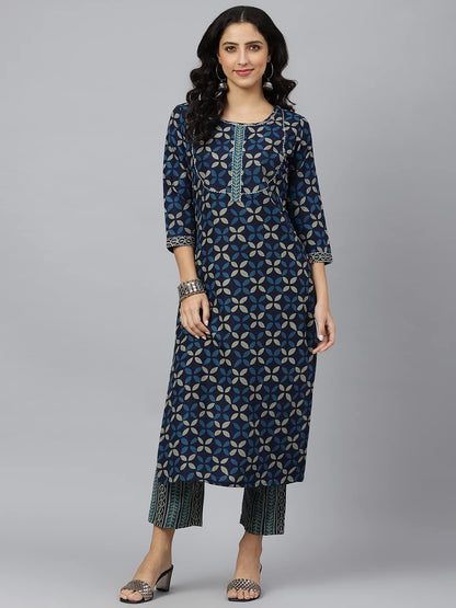 ANNI DESIGNER Women's Cotton Blend Printed Straight Kurta with Pant (Toni Bill Nw)