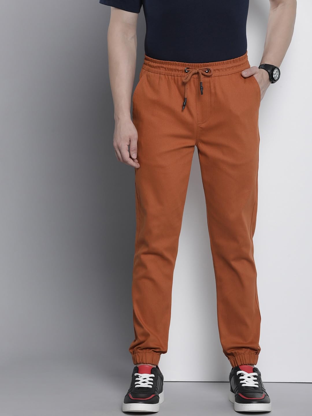 The Indian Garage Co Men Slim Fit Solid Mid-Rise Stretchable Chino Joggers