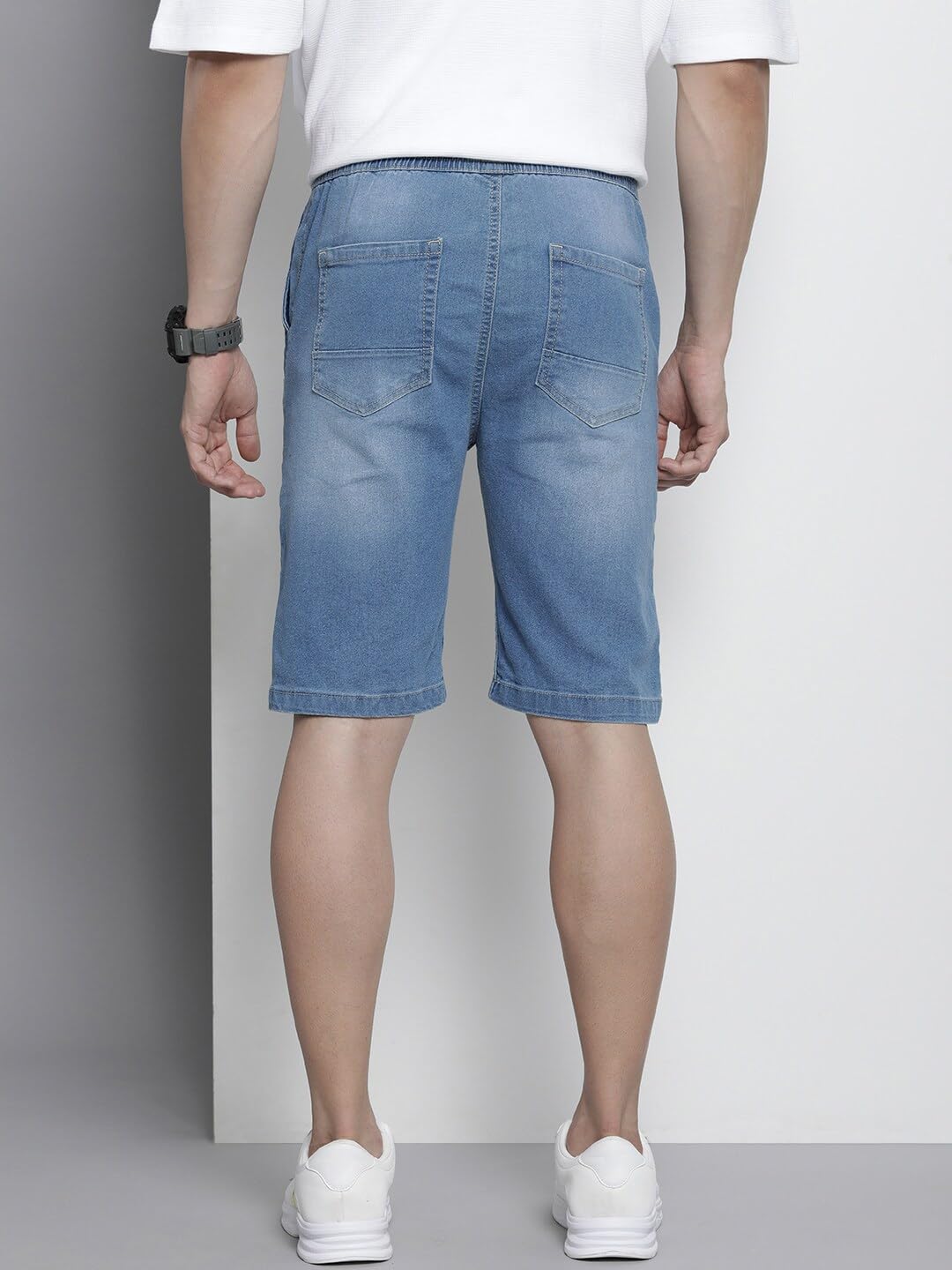 The Indian Garage Co Men Regular Fit Solid Mid-Rise Denim Shorts