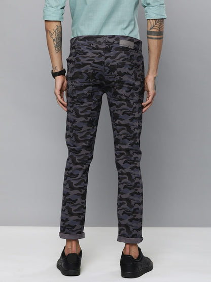 The Indian Garage Co Men Slim Fit Camouflage Mid-Rise Chinos