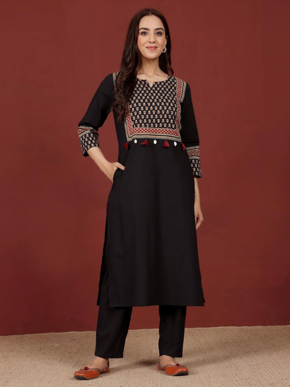 Varanga Women Jaipuri Ethnic Printed Yoke Straight Kurta Black