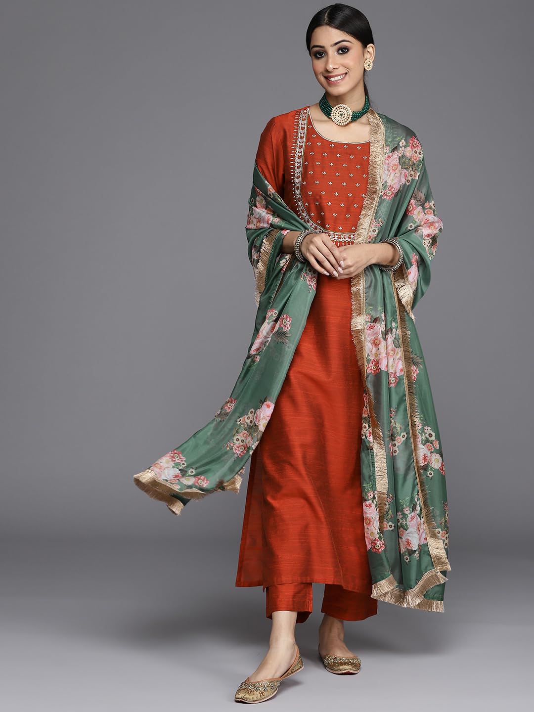 Varanga Women Maroon & Silver Embroidered Straight Kurta With Round Neck, Three-Quarter Sleeves, Paired With Solid Trouser And F