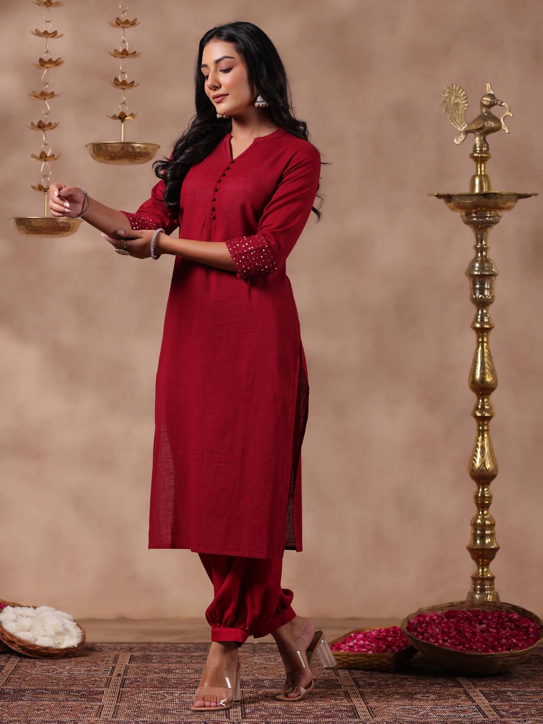 anubhutee Women's Maroon Solid Mandarin Collar Pure Cotton Straight Kurta