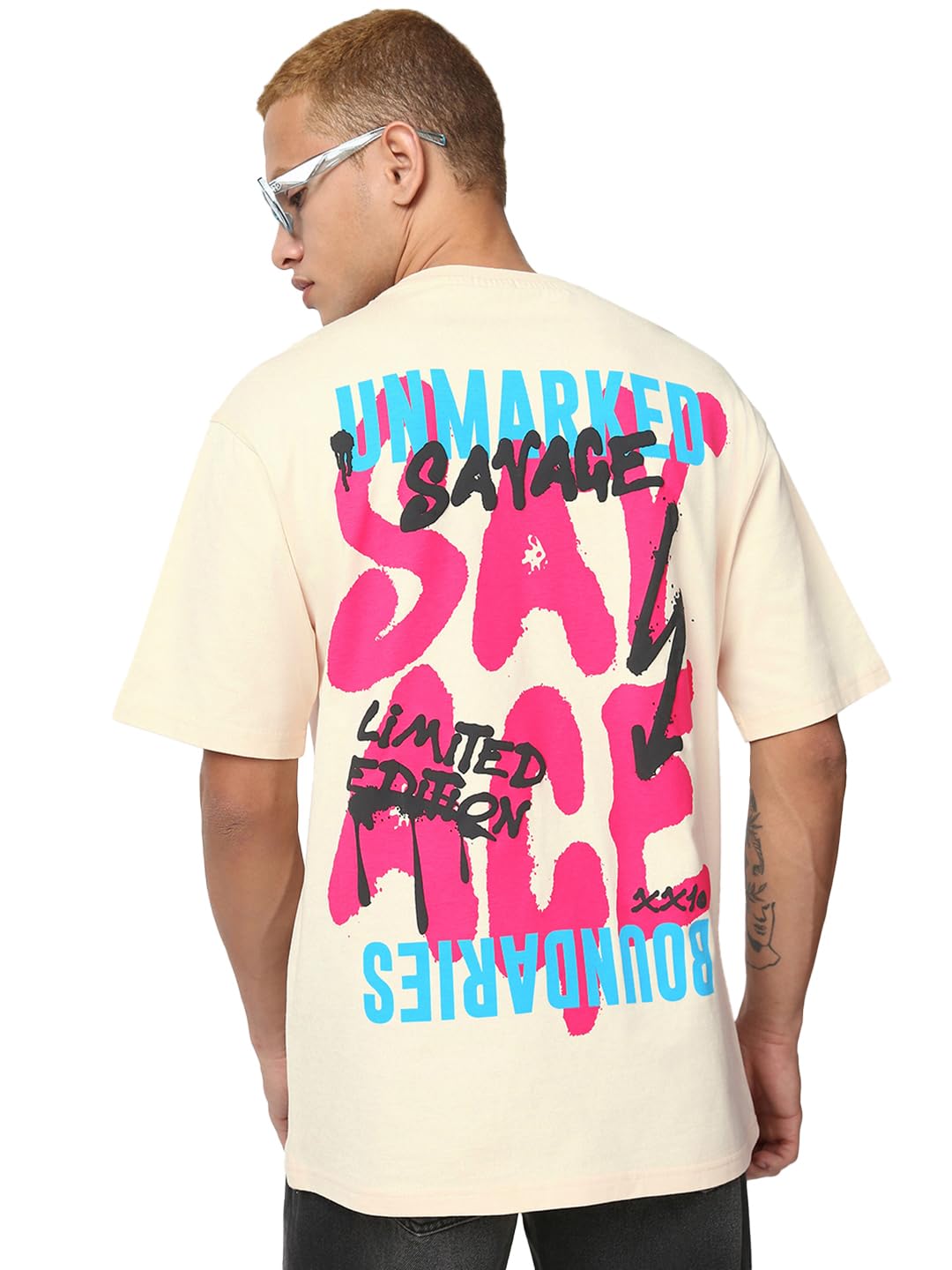 Bewakoof Mens Graphic Print Oversized Fit Half Sleeve Round Neck Pure Cotton T-Shirt_666416_Off White_S