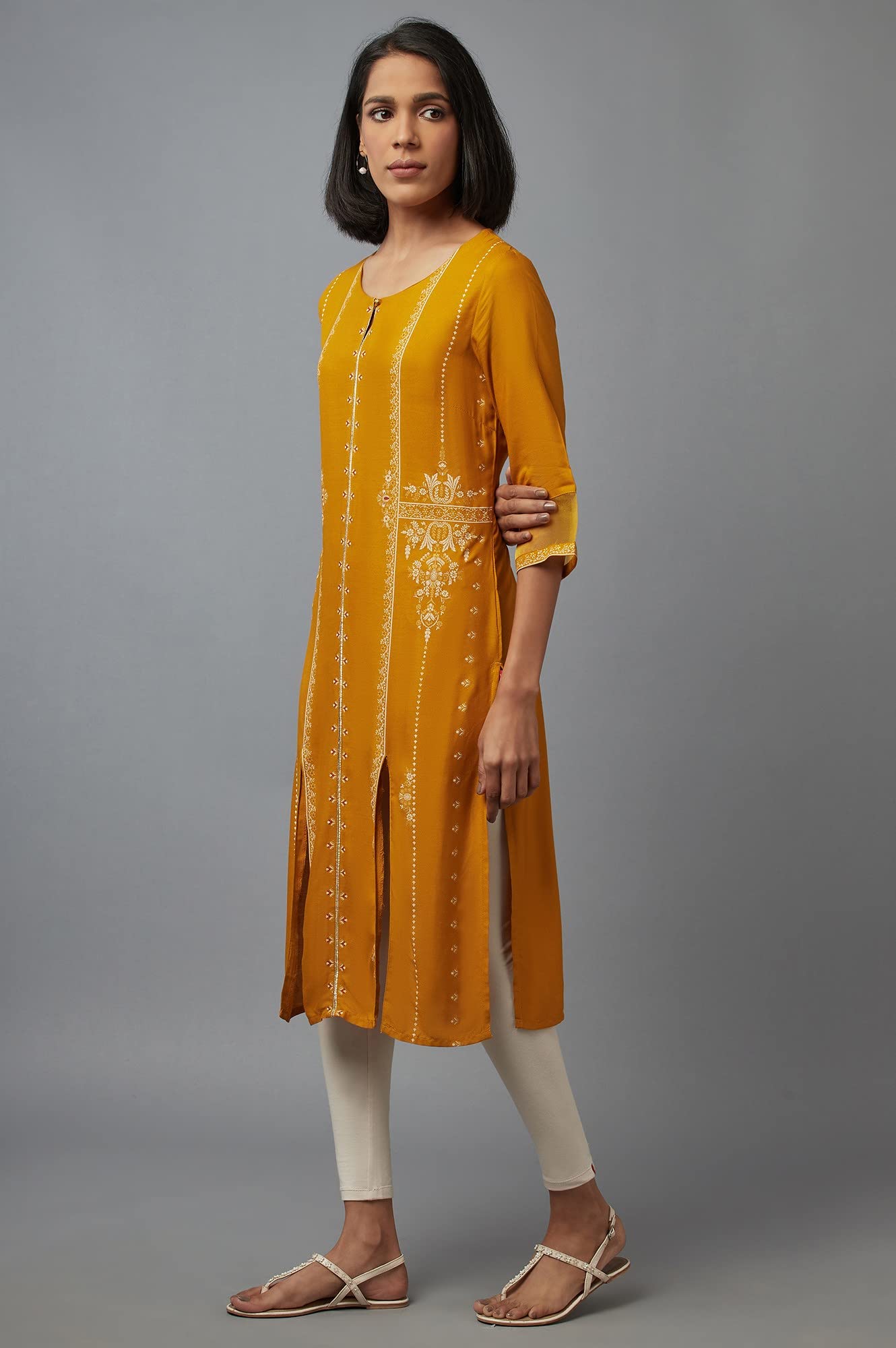W for Woman Women's Viscose Regular Fit Regular Kurta