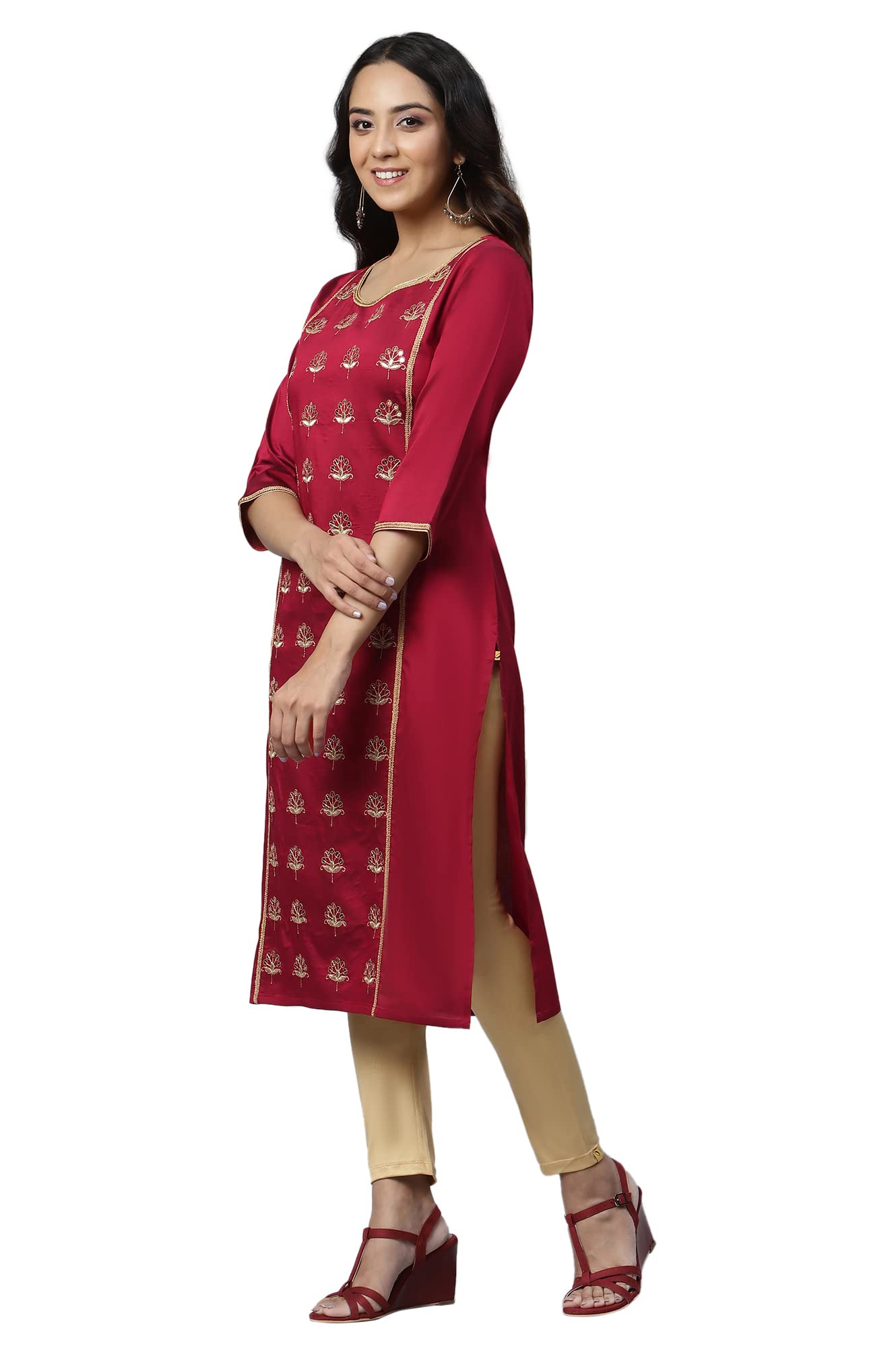 Aurelia Women Viscose Blend Straight Fit Solid Straight Kurta