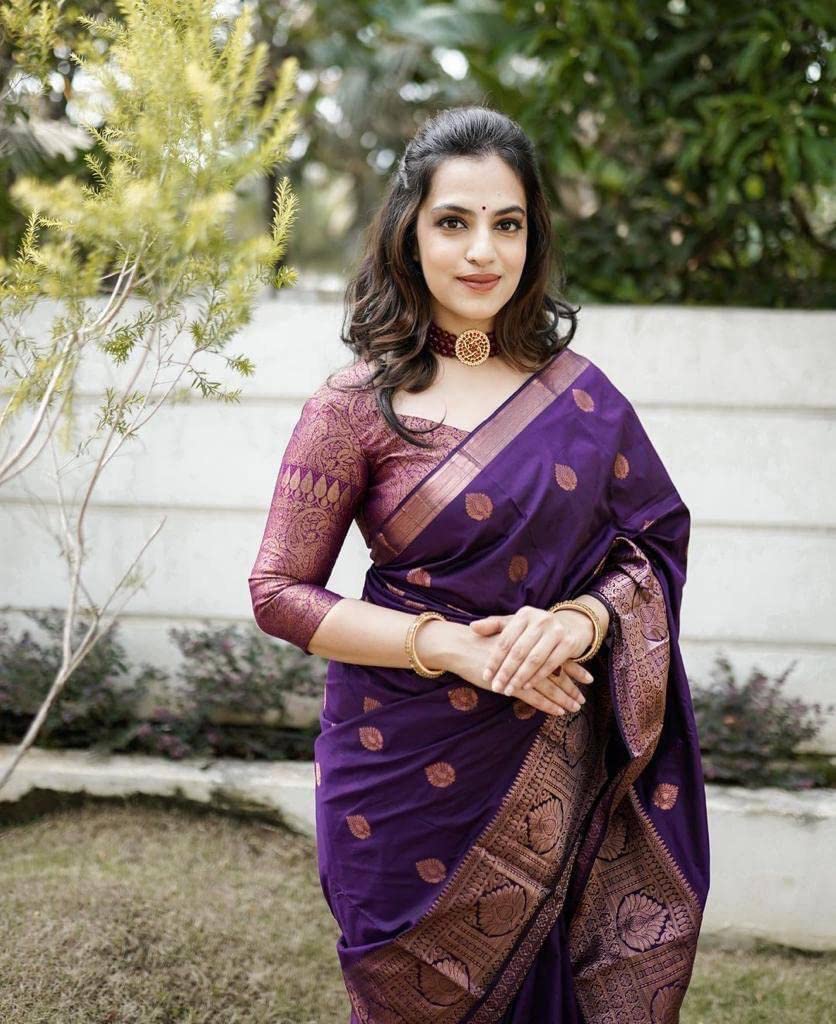 Flosive Ayn WomenS Present Banarasi Soft Lichi Silk Saree Beautiful Jacquard Rich Pallu Design Work 4501 Zari Woven Kanjivaram