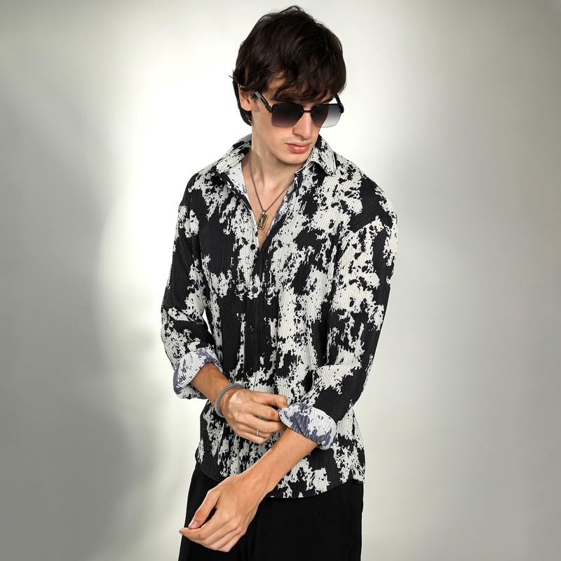 Campus Sutra Mens Onyx Black & Cream White Splash-Pleat Shirt | Casual Wear | Spread Collar | Long Sleeve | Button Closure | Sh