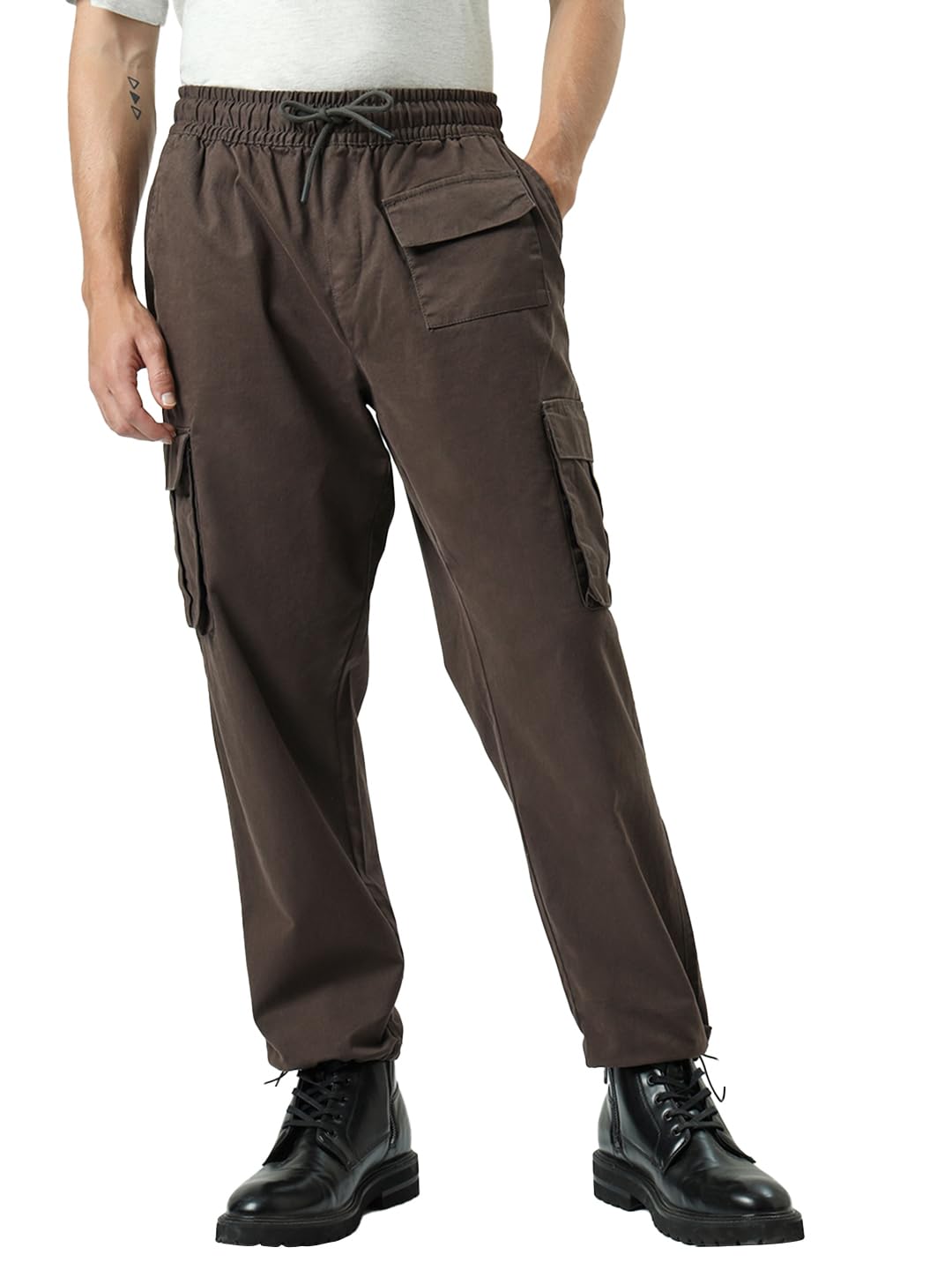 Bewakoof MenS Solid Baggy Oversized Fit Trousers_609760_Brown_36