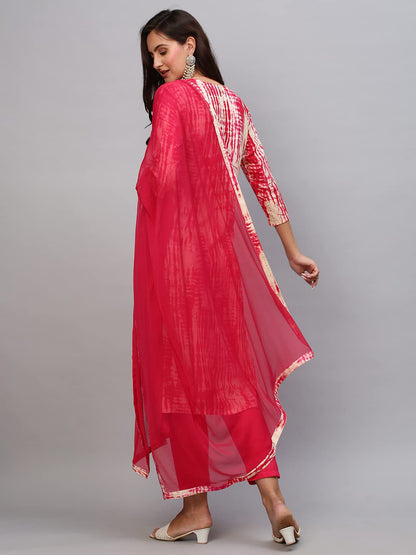 GoSriKi Women's Cotton Blend Printed Straight Kurta with Pant & Dupatta (CHITKABRA-Pink-GS)
