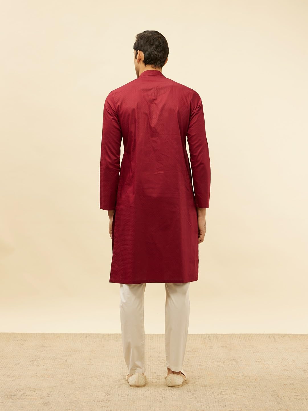Manyavar MenS Maroon Cotton Checks Kurta Pyjama Set