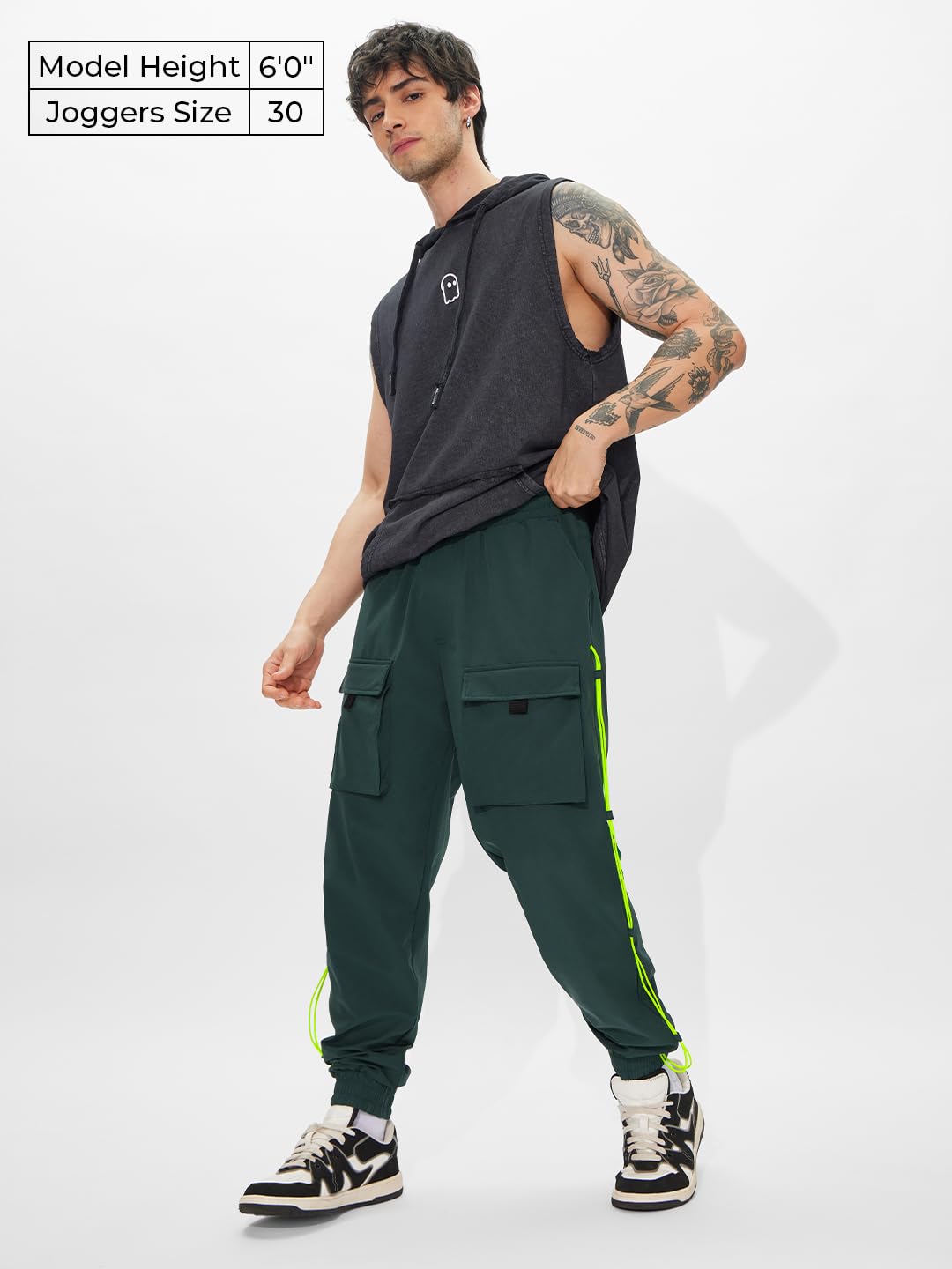 The Souled Store Solids: Dark Green Men and Boys Drawstringed Cotton Blend Baggy Fit Cargo Joggers