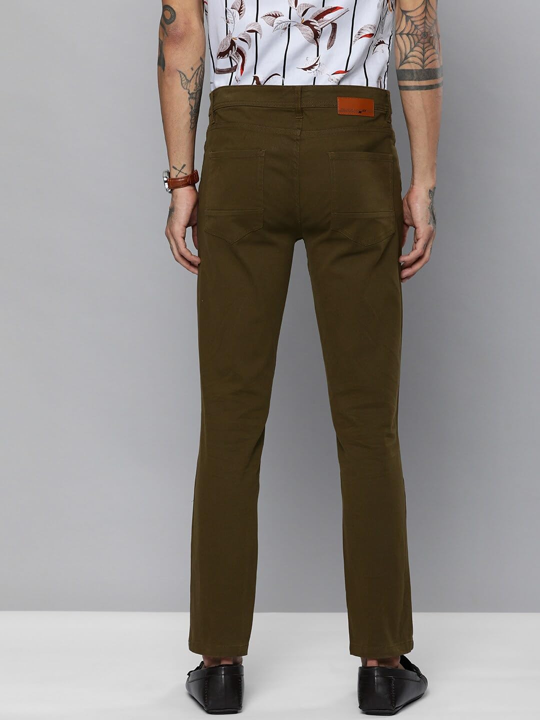 The Indian Garage Co Men Slim Fit Solid Mid-Rise Chinos